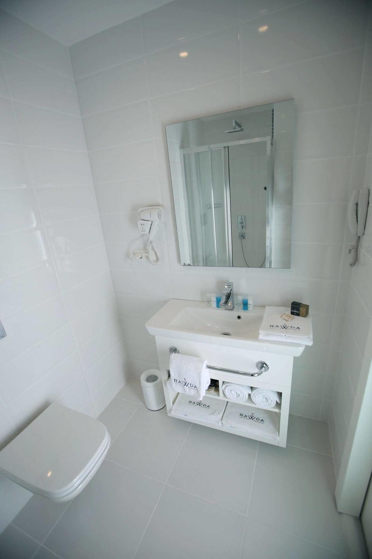 Rawda Hotel Bakirkoy Istanbul Bagian luar foto